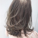 ブリーチなしの明るめカラーガイド。理想の髪色を取り入れる方法&おすすめカラーリスト