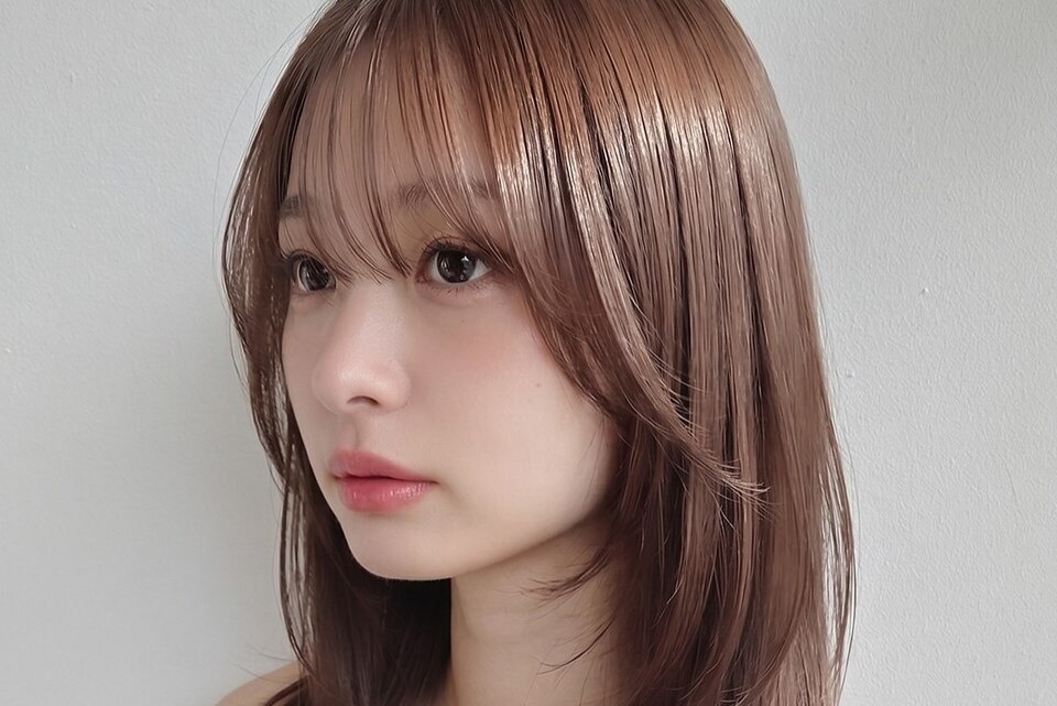 ピンクベージュってどんな髪色？ブリーチ有無＆明度別のカラーサンプル