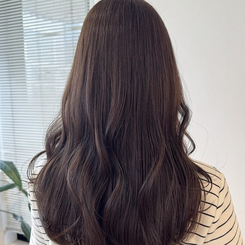 美容室のトリートメントの違いについて。種類や価格、頻度など疑問に回答のサムネイル画像