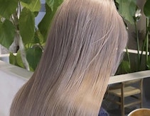 ブリーチありのロングヘアガイド。オーダーのヒントからケアのポイントまで