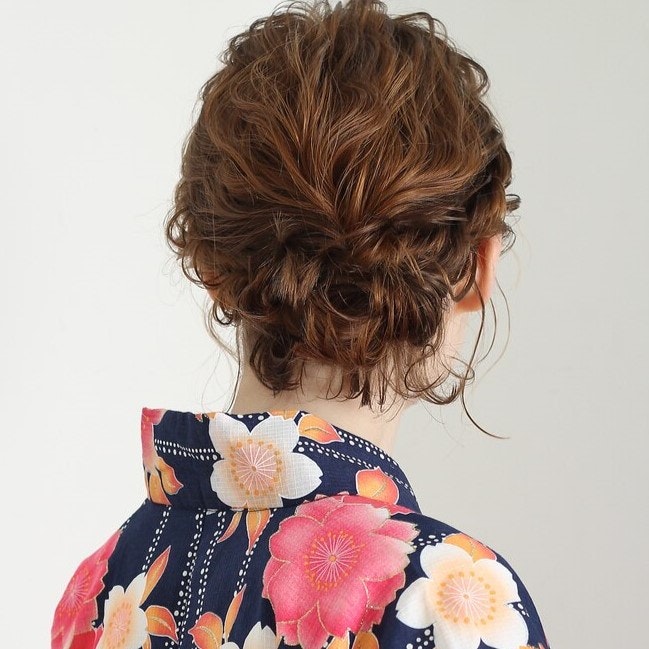ボブの浴衣ヘアアレンジ16選。短めでもできる＆崩れにくくする工夫ものサムネイル画像