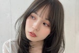グレージュの人気色をピックアップ。パーソナルカラー別もブリーチ有無の違いも解説