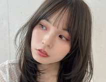 グレージュの人気色をピックアップ。パーソナルカラー別もブリーチ有無の違いも解説
