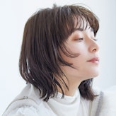 毛量が多い人の垢抜け術。美容師に聞く解決法と、おすすめスタイルまとめ