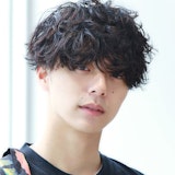 スパイラルパーマとは？ツイストパーマとの違いは？スパイラルパーマ攻略ガイド