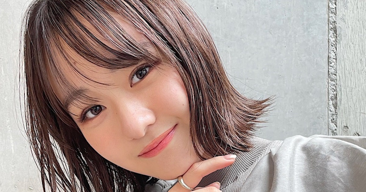 顔が大きく見える は髪型で解決 小顔見せスタイル ヘアアレンジのポイント ホットペッパービューティーマガジン 顔が大きく見える は髪型で解決 小顔見せスタイル ヘアアレンジのポイント ホットペッパービューティーマガジン