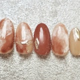 2023年秋ネイルガイド。カラーやデザインでみる10大最旬カタログ集