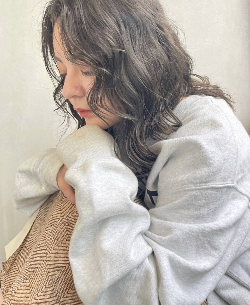 ブリーチなしのヘアカラーガイド 22年秋冬のおすすめはこの7大カラー ホットペッパービューティーマガジン ブリーチなしのヘアカラーガイド 22年秋冬のおすすめはこの7大カラー ホットペッパービューティーマガジン