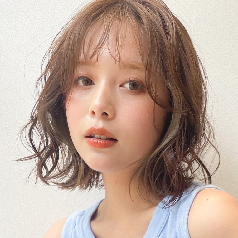 ボブをパーマでおしゃれに。ボブパーマの参考ヘアスタイルガイドのサムネイル画像