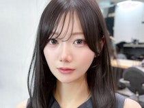 ダークグレージュってどんな髪色？暗めグレージュのブリーチや色落ちを解説