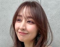 40代のヘアカラーガイド。大人の髪色選びのポイントとトレンドカラー集