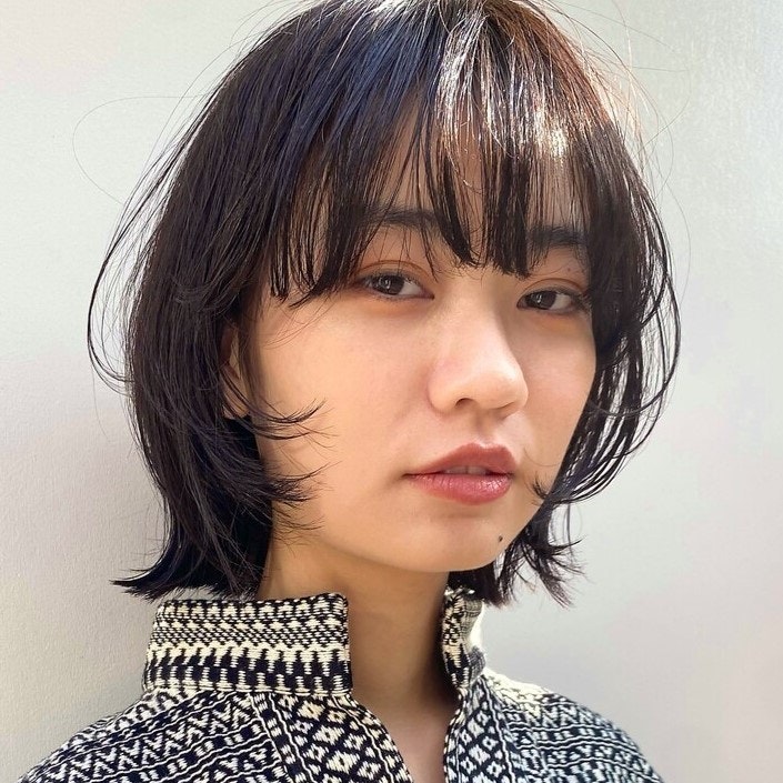 毛先だけにパーマはかけられる？施術前に押さえておきたい特徴と参考スタイルのサムネイル画像