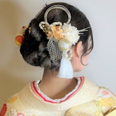 着物に似合う髪型ガイド。マナーとレングス別ヘアアレンジ集