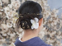 【ミディアム向け】2027年の成人式はこんなヘアアレンジで。晴れ姿に似合う髪型特集