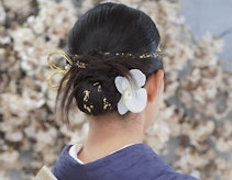 【ミディアム向け】2027年の成人式はこんなヘアアレンジで。晴れ姿に似合う髪型特集