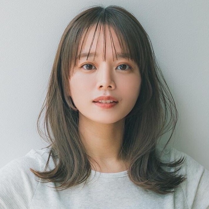 オリーブカラーってどんな髪色?特徴と4つのおすすめオリーブカラー見本集のサムネイル画像