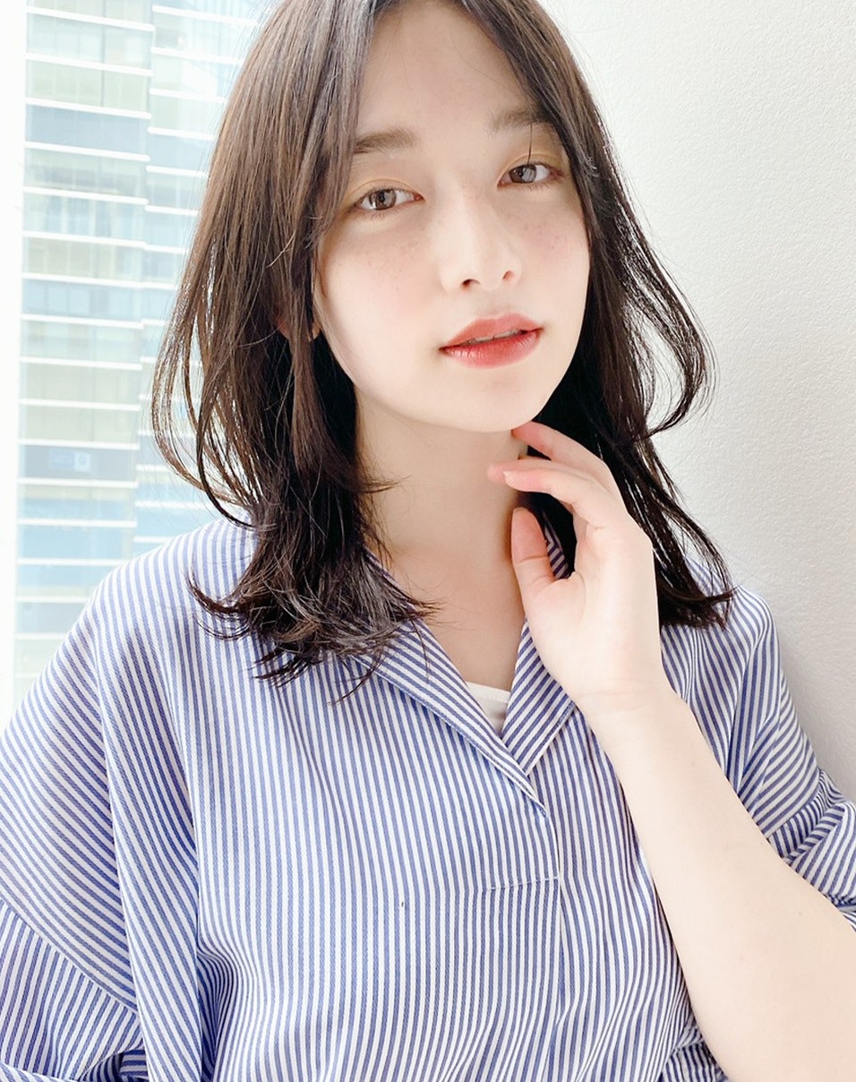 21最新 意外 面長さんにもレイヤーをおすすめしたい理由と攻略ヘアカタログ ホットペッパービューティーマガジン 21最新 意外 面長さんにもレイヤーをおすすめしたい理由と攻略ヘアカタログ ホットペッパービューティーマガジン