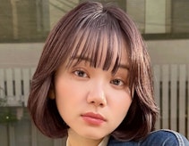 丸顔に似合う髪型は?お悩み解消のポイントとレングス別ヘアカタログ