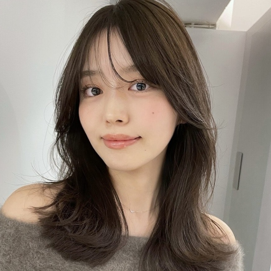 レイヤーとは?からレイヤーカットのバリエーションまで。似合う人や取り入れ方ものサムネイル画像