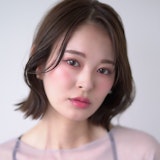 ダークアッシュってどんな髪色？メリットや色落ちからニーズ別色見本まで
