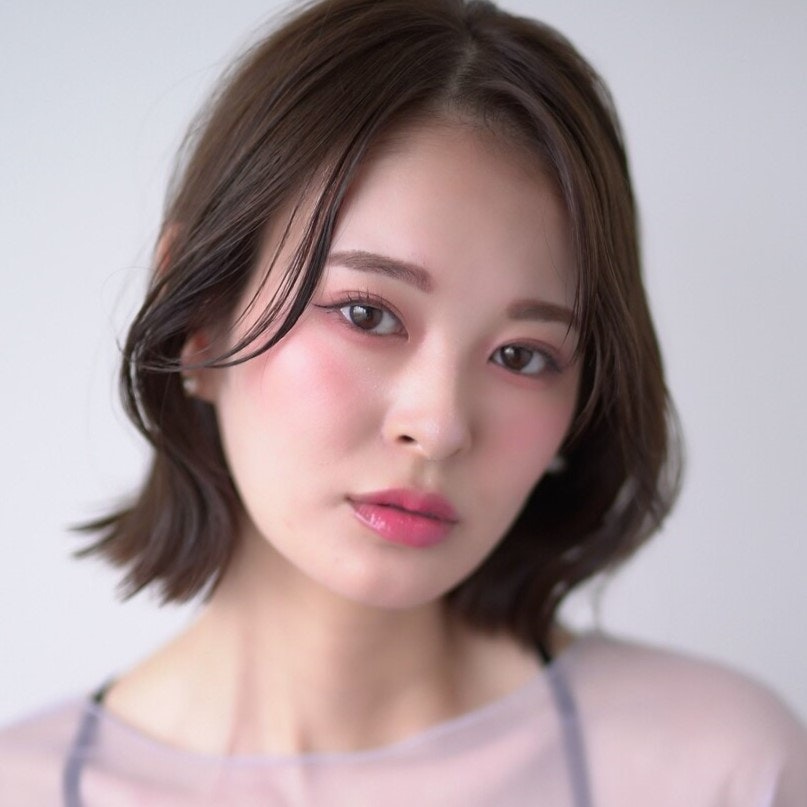 ダークアッシュってどんな髪色?メリットや色落ちからニーズ別色見本までのサムネイル画像