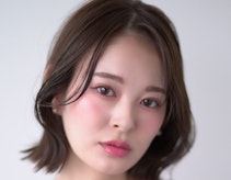 ダークアッシュってどんな髪色?メリットや色落ちからニーズ別色見本まで