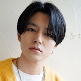 メンズヘアカラー2025年最新ガイド。人気色&ブリーチの有無による違いを解説