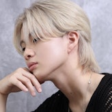 メンズ向け韓国ヘアのオーダーガイド。定番とトレンドの髪型をスタイリングまで解説