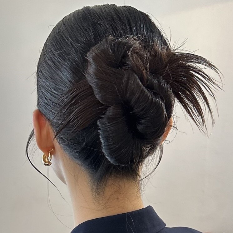 カチモリヘアとは?イラスト付きやり方ガイドと可愛く取り入れるポイントのサムネイル画像