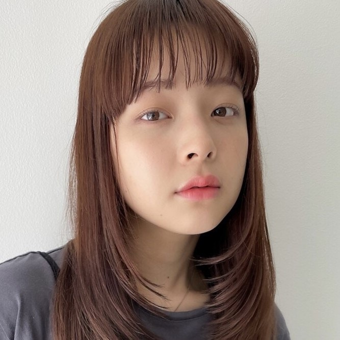 面長は前髪あり前髪なしどっちが似合う?選択のポイントと面長向けバング見本集のサムネイル画像