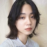 面長にウルフは似合う?悩みをカバーする取り入れ方とおすすめカタログ