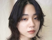 面長にウルフは似合う?悩みをカバーする取り入れ方とおすすめカタログ