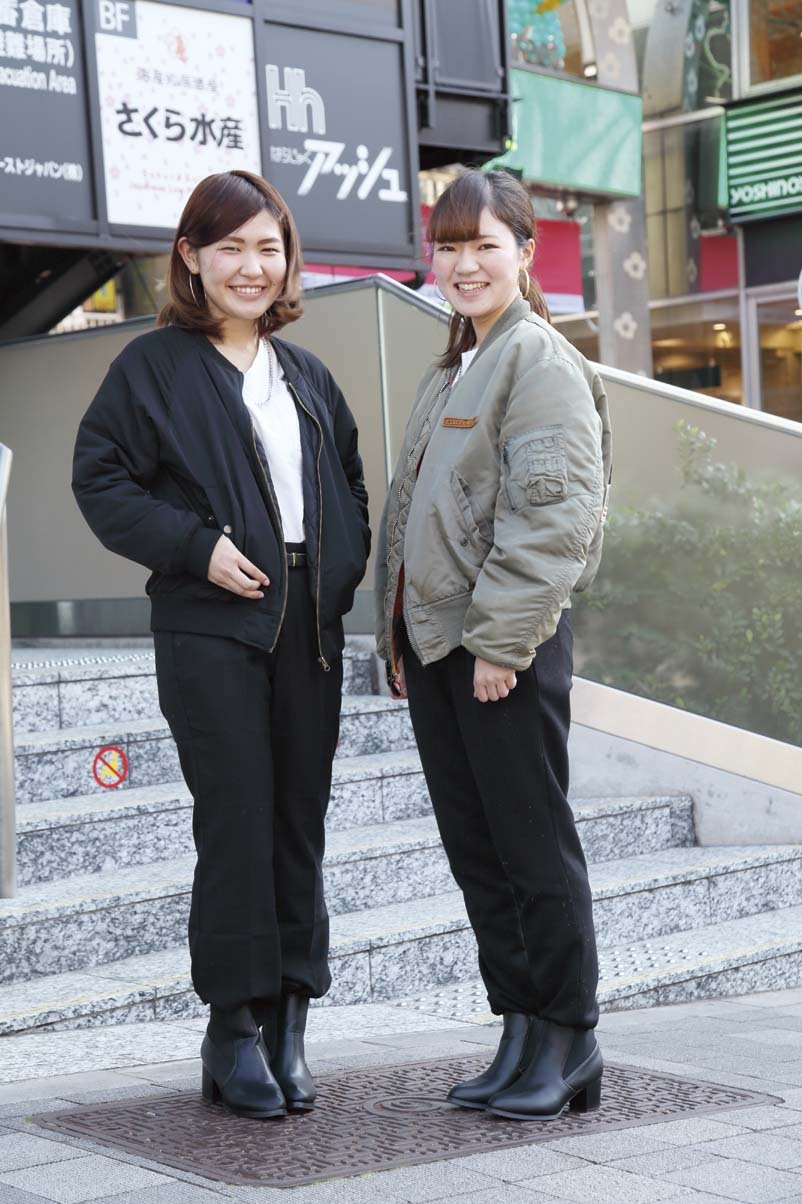 スナップ 春トレンド大本命 都内で見つけたma 1 おしゃれ髪の好バランスコーデ ホットペッパービューティーマガジン スナップ 春トレンド大本命 都内で見つけたma 1 おしゃれ髪の好バランスコーデ ホットペッパービューティーマガジン