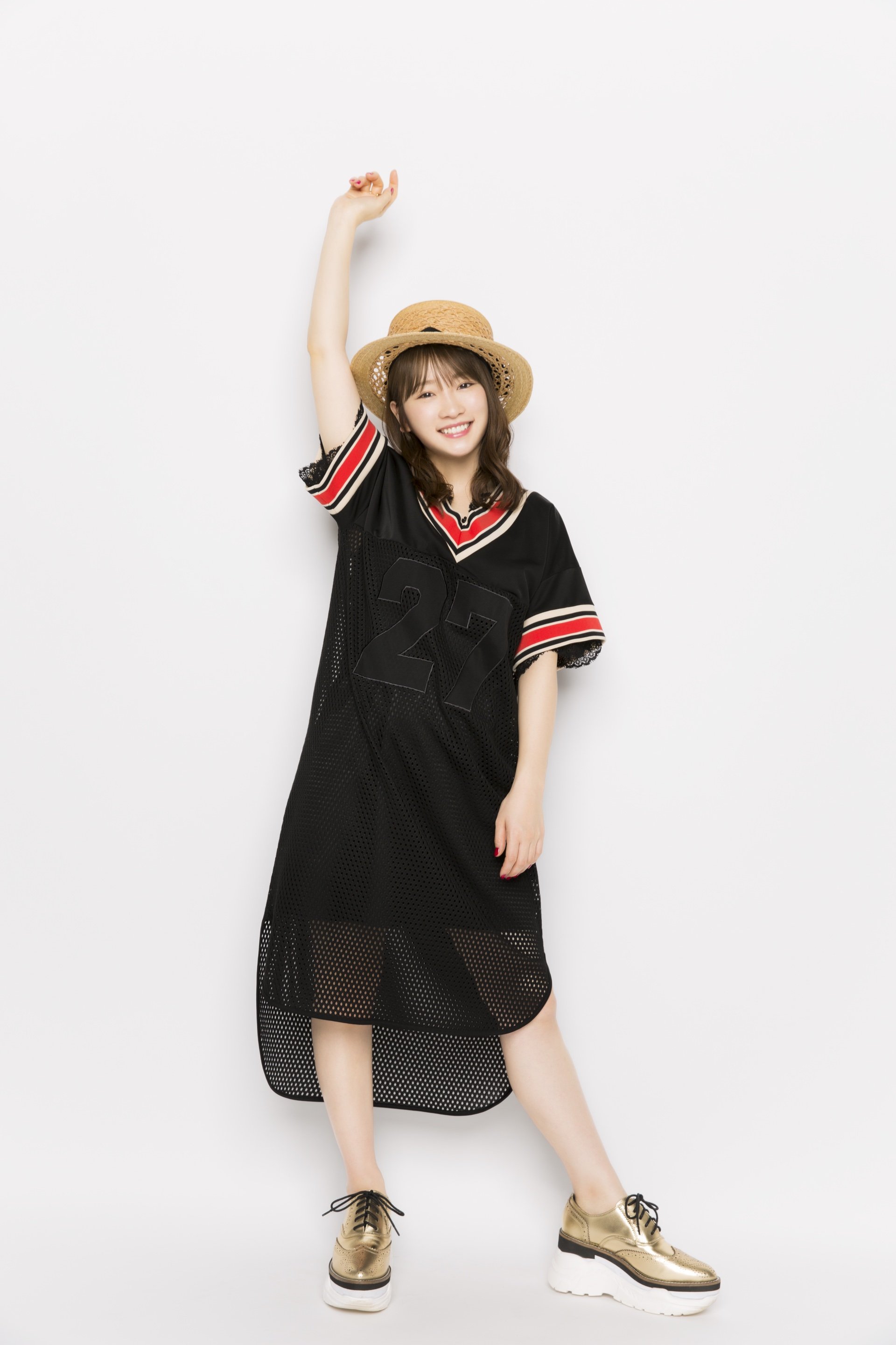 川栄李奈インタビュー 自分が出てると客観的になれないけど 見終わって前向きになれます ホットペッパービューティーマガジン