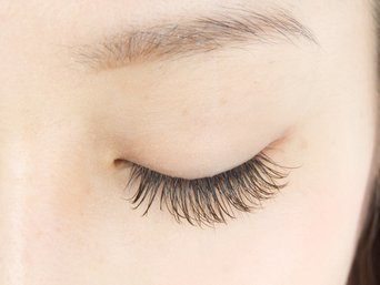 一重さん必見 まつげパーマで ナチュラルぱっちりおめめに大変身 ホットペッパービューティーマガジン 一重さん必見 まつげパーマで ナチュラルぱっちりおめめに大変身 ホットペッパービューティーマガジン