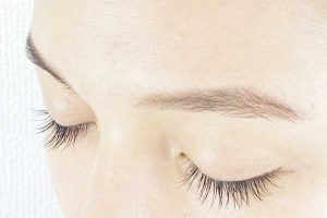 眉毛って脱毛できるの めんどくさい眉のメンテナンスが一気に楽になる方法に注目 ホットペッパービューティーマガジン 眉毛って脱毛できるの めんどくさい眉のメンテナンスが一気に楽になる方法に注目 ホットペッパービューティーマガジン