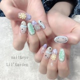 韓国ネイルってどんなデザイン?定番&トレンドデザインをカタログでチェック!