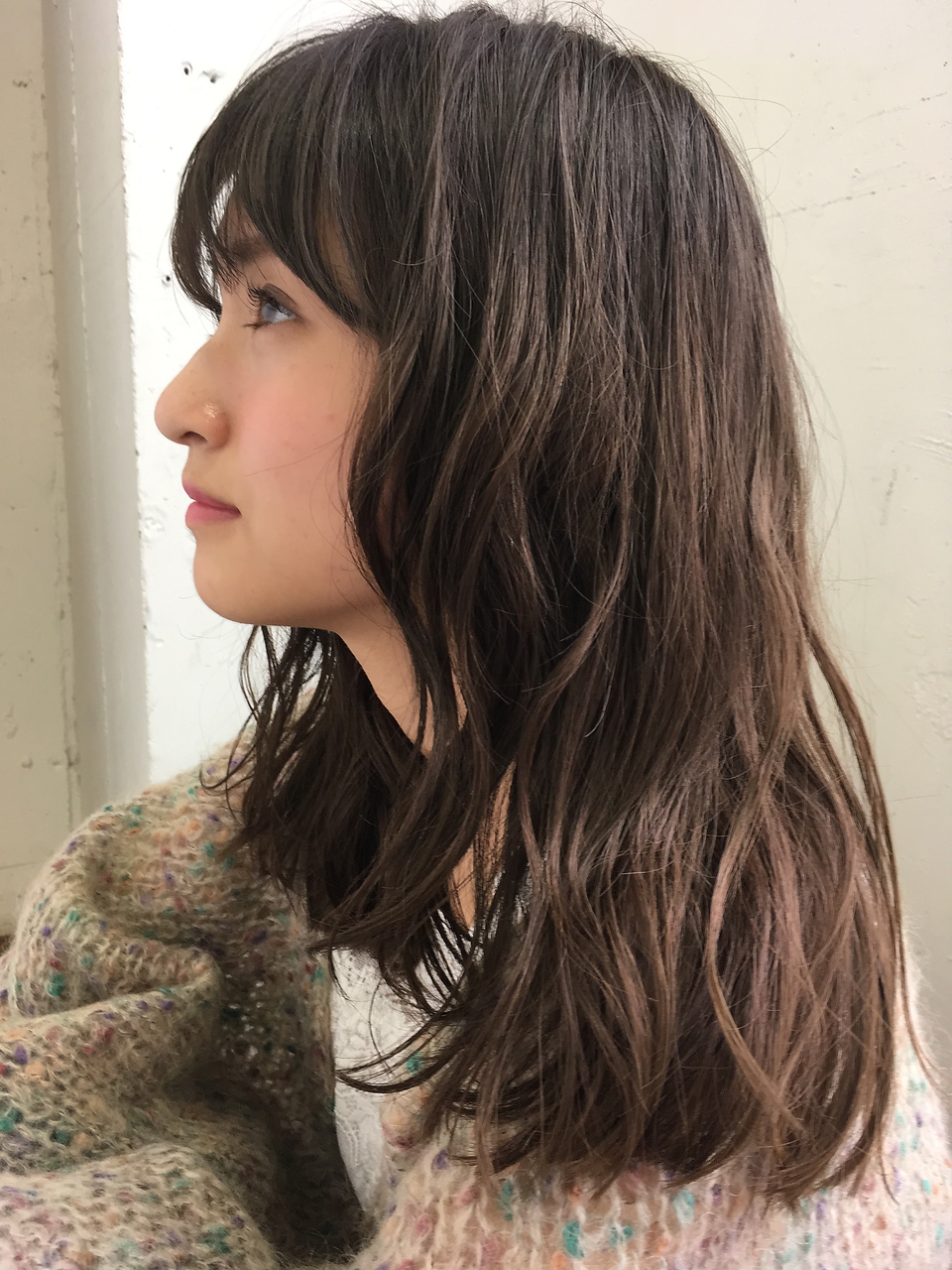 学生限定「縦落ちパーマ」は輪郭をカバー力があります