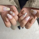 儚げな淡色ネイルに憧れる!ファッションとも相性抜群な淡めカラーネイル集