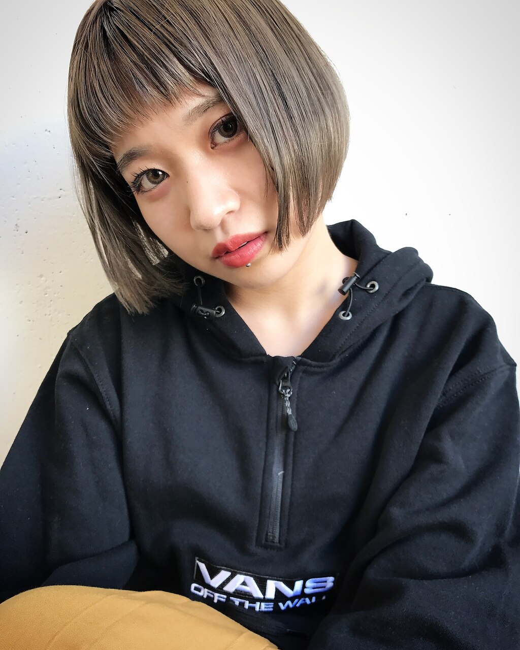 ミニボブ×シルバーアッシュ