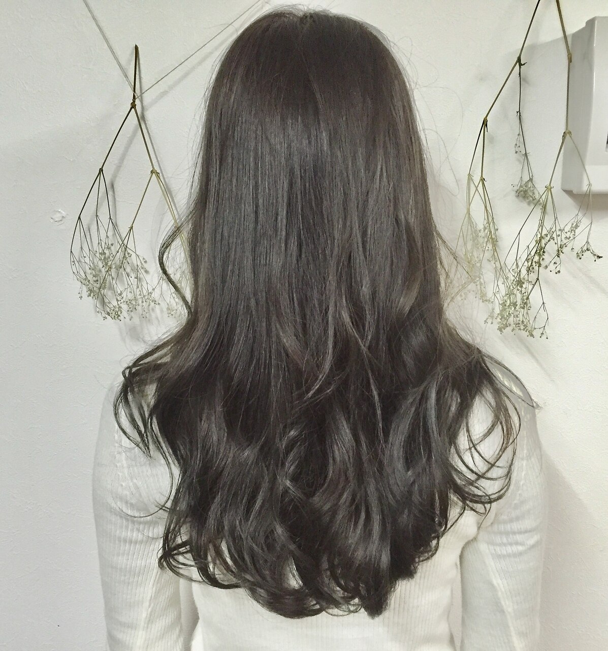 スモーキーアッシュ×コテ巻き