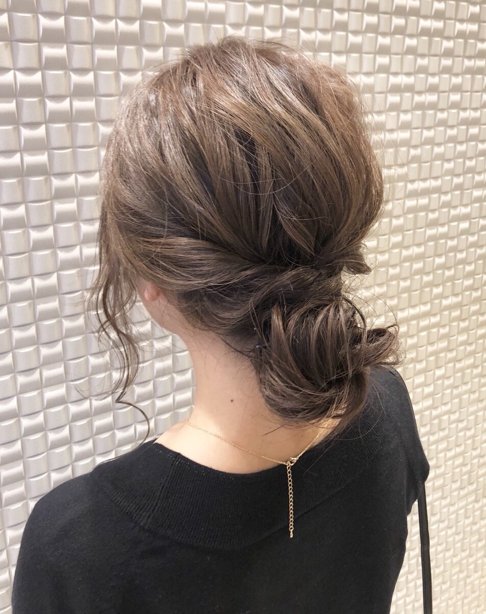 【新宿 Olive’s by neolive】ねじりシニョンスタイル