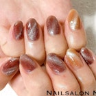 ブラウン×マグネットネイル