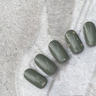 大人シンプルネイル