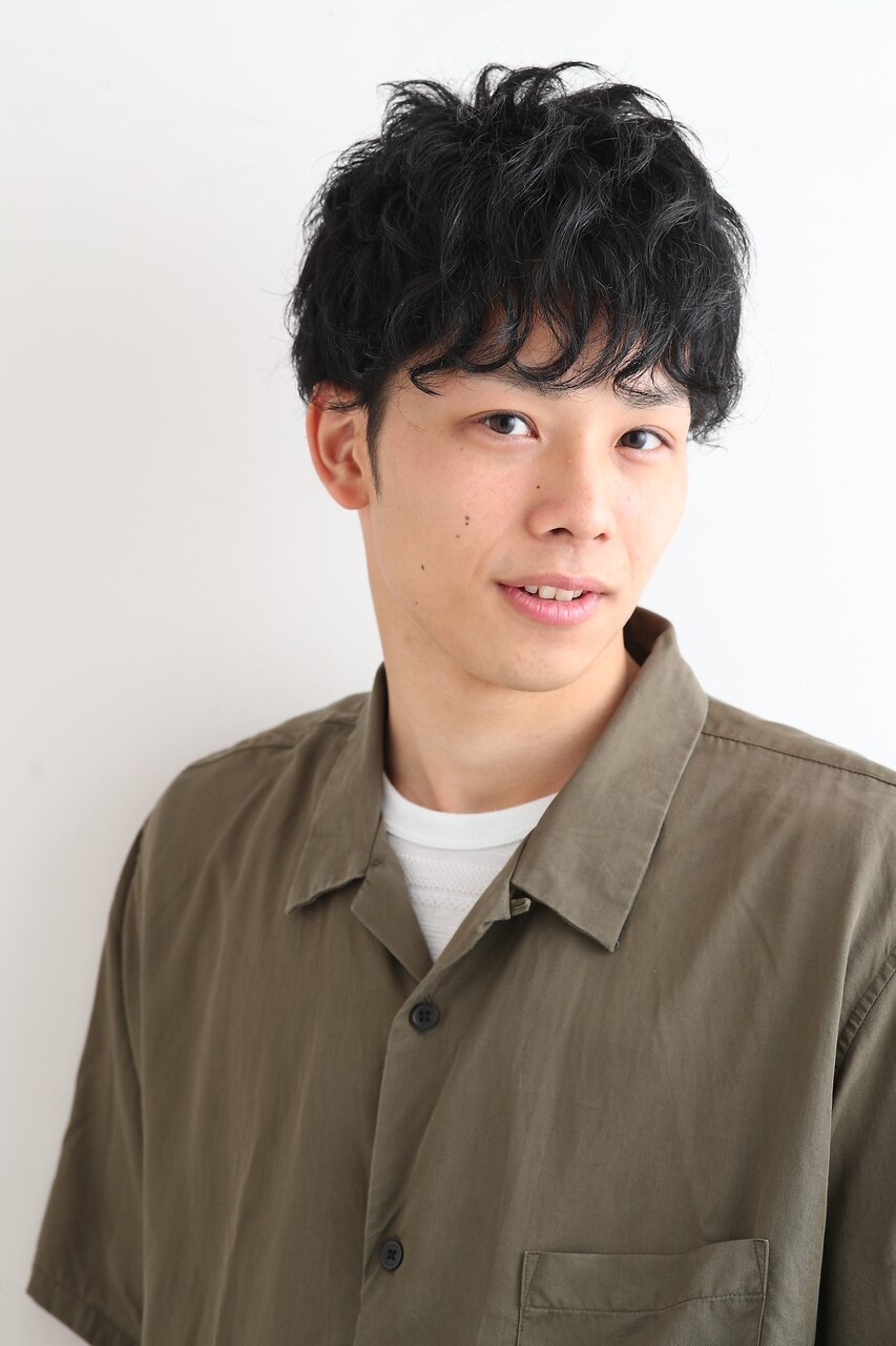 ソフトスパイラルパーマで作る無造作ヘア