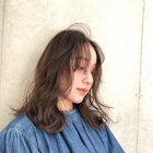 .....柔らかな猫っ毛パーマ........