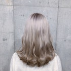 ホワイトベージュ