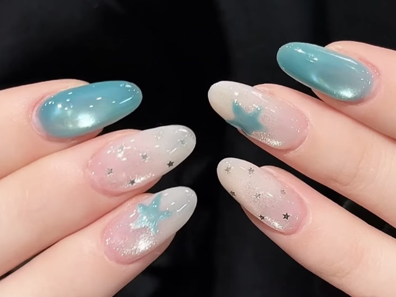 水色ネイル