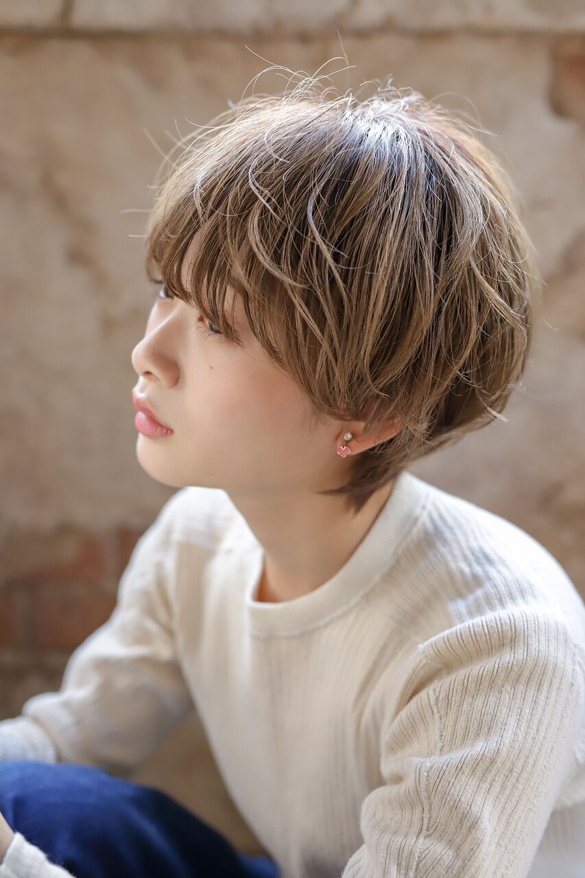 大人可愛い20代30代40代マッシュウルフひし形小顔丸みショート