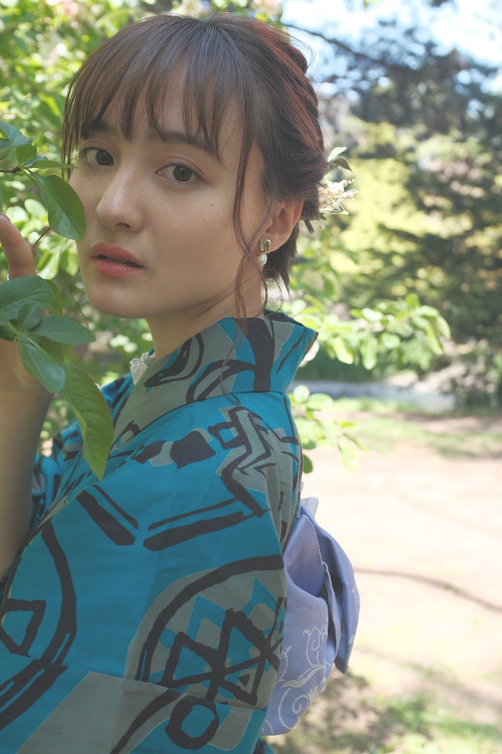 21夏 浴衣姿をもっと可愛く 崩れにくい簡単ヘアアレンジ特集 ホットペッパービューティーマガジン 21夏 浴衣姿をもっと可愛く 崩れにくい簡単ヘアアレンジ特集 ホットペッパービューティーマガジン